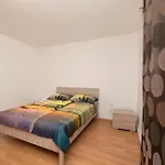 Stunning In With Wifi Апартаменты *